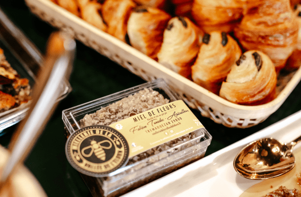 miel local au brunch du jardin des saveurs à landerneau